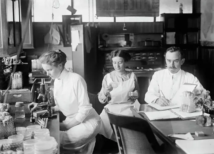 Framed Print : Bacteriology - Dr. George Stiles, 1912. Creator: Harris & Ewing. Bacteriology - Dr. George Stiles, 1912. Creator: Harris & Ewing Framed Print : Bacteriology - Dr. George Stiles, 1912. Creator: Harris & Ewing. Bacteriology - Dr. George Stiles, 1912. Creator: Harris & Ewing