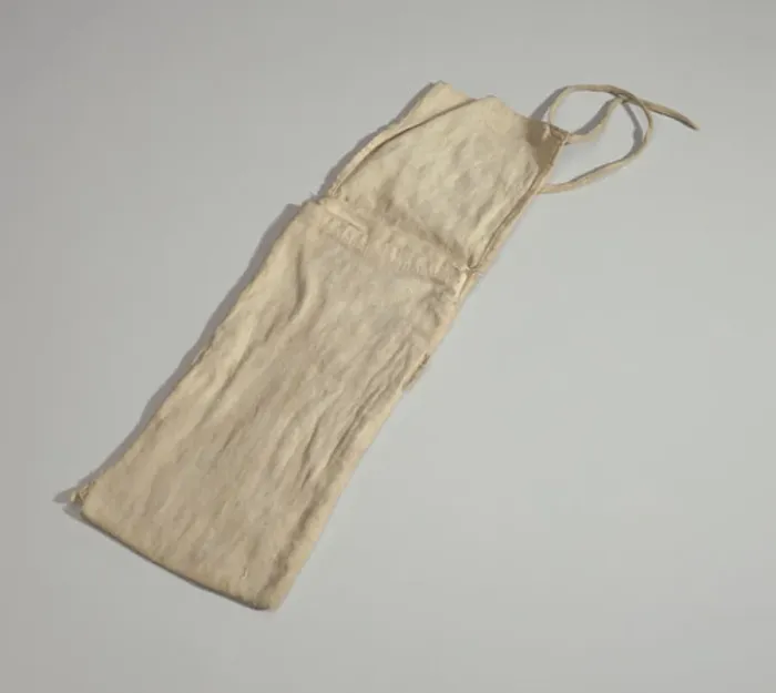 : Bag for sliding caliper used by Dr. Montague Cobb, mid 20th century. Creator: Unknown : Bag for sliding caliper used by Dr. Montague Cobb, mid 20th century. Creator: Unknown