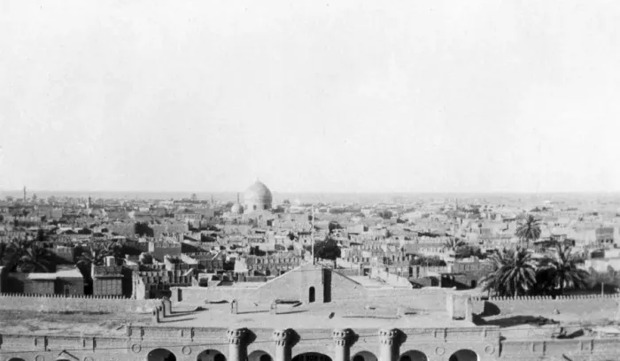 Framed Print : Baghdad, Iraq, 1917-1919 Framed Print : Baghdad, Iraq, 1917-1919
