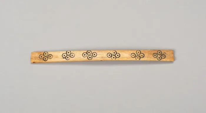 Framed Print : Balance-Beam Scale with Incised Circles in Diamond Pattern, A. D. 500 / 800 Framed Print : Balance-Beam Scale with Incised Circles in Diamond Pattern, A. D. 500 / 800