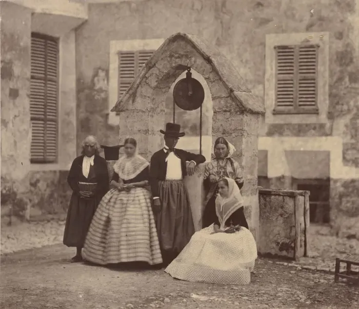 Framed Print : Baleares, Aldeanos de Palma y sus alrrededores, 1860. Creator: Charles Clifford Framed Print : Baleares, Aldeanos de Palma y sus alrrededores, 1860. Creator: Charles Clifford