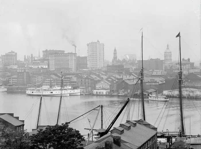 Framed Print : Baltimore, Md. from Federal Hall (i.e. Hill), between 1900 and 1906. Creator: Unknown Framed Print : Baltimore, Md. from Federal Hall (i.e. Hill), between 1900 and 1906. Creator: Unknown
