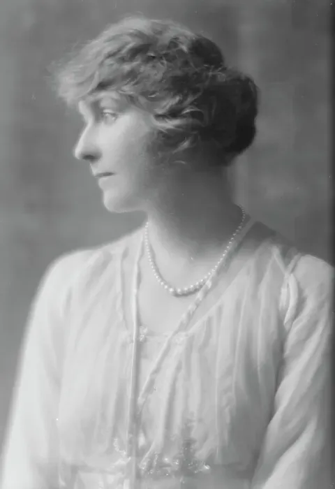 Framed Print : Barklay, D. Mrs. portrait photograph, 1915 July 14. Creator: Arnold Genthe Framed Print : Barklay, D. Mrs. portrait photograph, 1915 July 14. Creator: Arnold Genthe