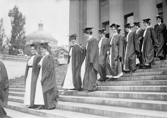 Framed Print : Barnard Girls, 1914. Creator: Bain News Service Framed Print : Barnard Girls, 1914. Creator: Bain News Service