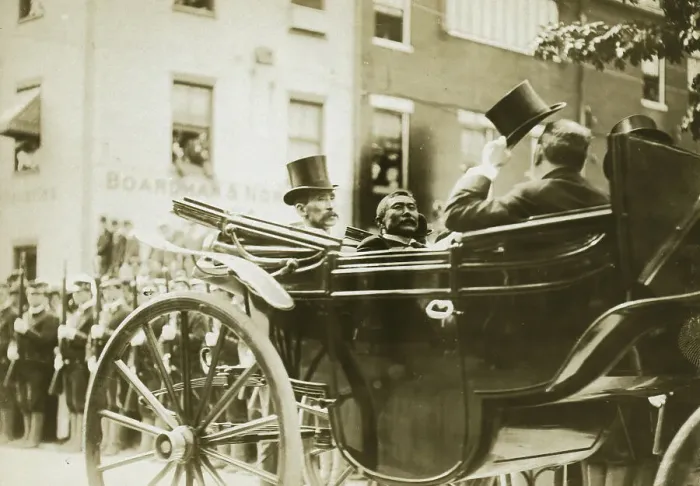 Framed Print : Baron Komura and Kogaro Takahira in carriage, 1905. Creator: Unknown Framed Print : Baron Komura and Kogaro Takahira in carriage, 1905. Creator: Unknown