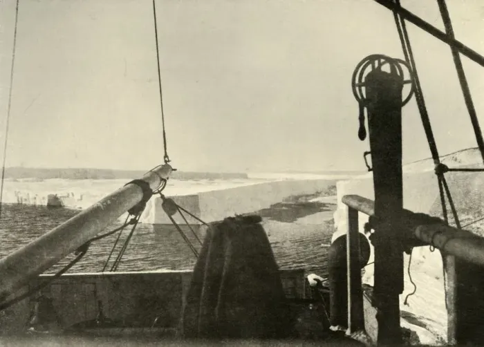 Framed Print : The Barrier Edge Breaking Away Four Miles South of Hut Point, c1908, (1909)