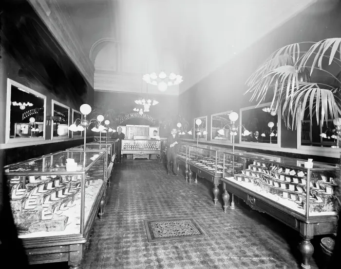 Framed Print : Barrios Diamond Co. Detroit, Mich. between 1900 and 1905. Creator: Unknown Framed Print : Barrios Diamond Co. Detroit, Mich. between 1900 and 1905. Creator: Unknown