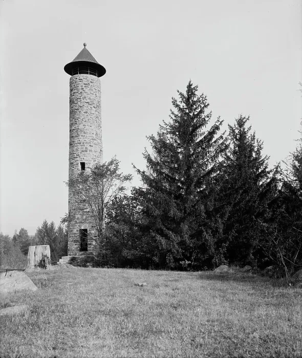 Framed Print : Bartlett Tower, Dartmouth College, Hanover, N.H. ca 1900. Creator: Unknown Framed Print : Bartlett Tower, Dartmouth College, Hanover, N.H. ca 1900. Creator: Unknown