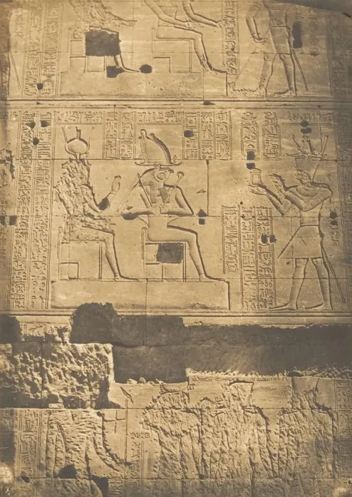 Framed Print : Bas-relief pris sur la muraille occidentale du grand Temple d Isis, a Philae