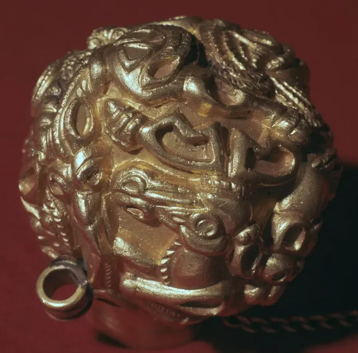Framed Print : Detail of base of Sarmatian gold scent bottle with an eagle Framed Print : Detail of base of Sarmatian gold scent bottle with an eagle
