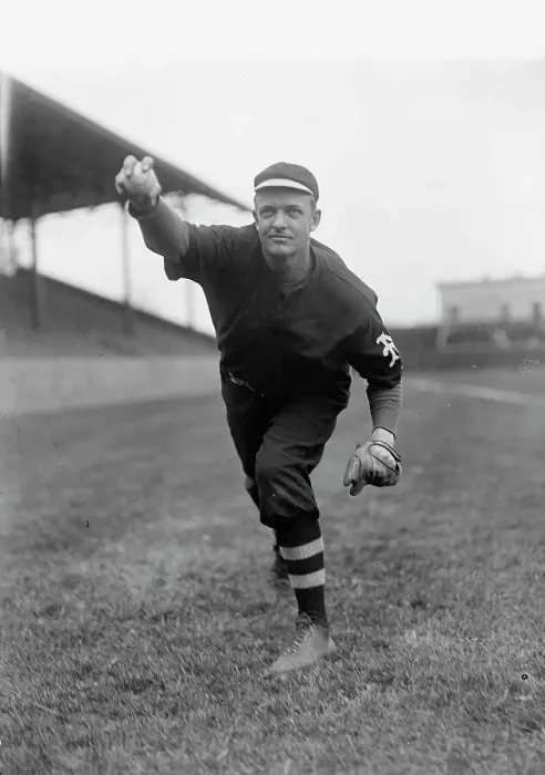 Framed Print : Baseball professional, Christy Mathewson, 1912. Creator: Harris & Ewing. Baseball professional, Christy Mathewson, 1912. Creator: Harris & Ewing Framed Print : Baseball professional, Christy Mathewson, 1912. Creator: Harris & Ewing. Baseball professional, Christy Mathewson, 1912. Creator: Harris & Ewing