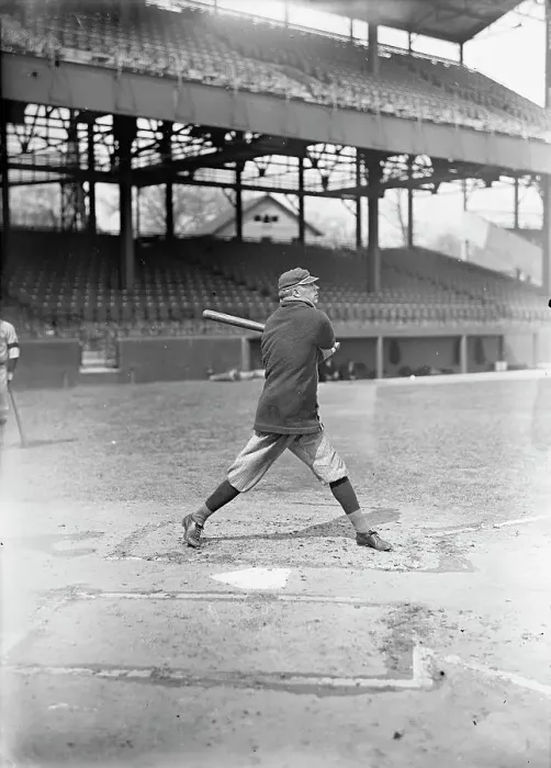 Framed Print : Baseball - Professional Players, 1913. Creator: Harris & Ewing. Baseball - Professional Players, 1913. Creator: Harris & Ewing Framed Print : Baseball - Professional Players, 1913. Creator: Harris & Ewing. Baseball - Professional Players, 1913. Creator: Harris & Ewing