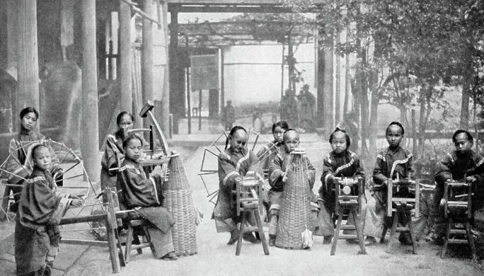 Framed Print : Basket-makers, Hongkong, 1922 Framed Print : Basket-makers, Hongkong, 1922