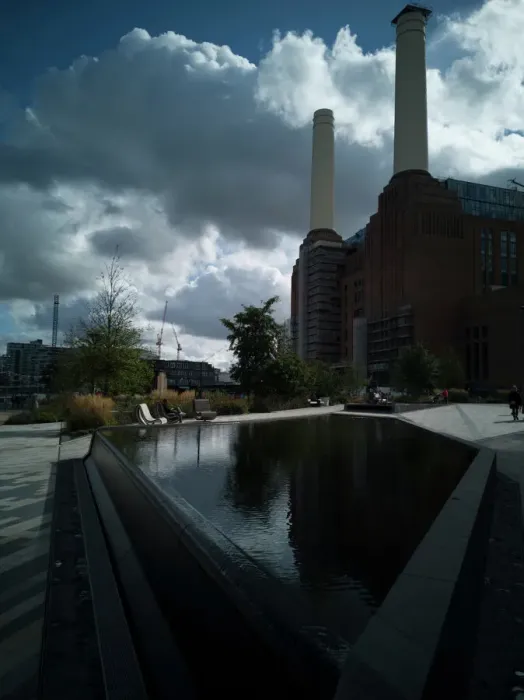 Framed Print : Around Battersea Power Station, London, UK, Oct 2021. Creator: Ethel Davies Framed Print : Around Battersea Power Station, London, UK, Oct 2021. Creator: Ethel Davies