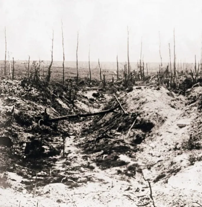 Framed Print : Battlefield, c1914-c1918 Framed Print : Battlefield, c1914-c1918