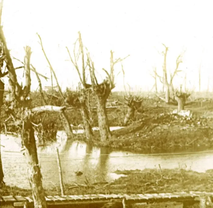 Framed Print : Battlefield, c1914-c1918 Framed Print : Battlefield, c1914-c1918