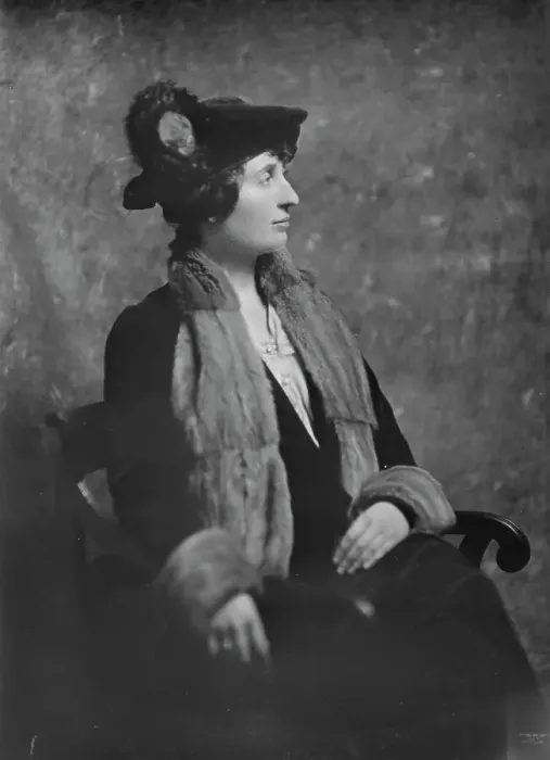 Framed Print : Bauman, E.F. Mrs. portrait photograph, not before 1916. Creator: Arnold Genthe Framed Print : Bauman, E.F. Mrs. portrait photograph, not before 1916. Creator: Arnold Genthe