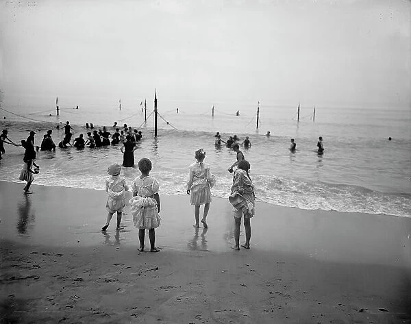 On the beach, between 1900 and 1910. Creator: Unknown