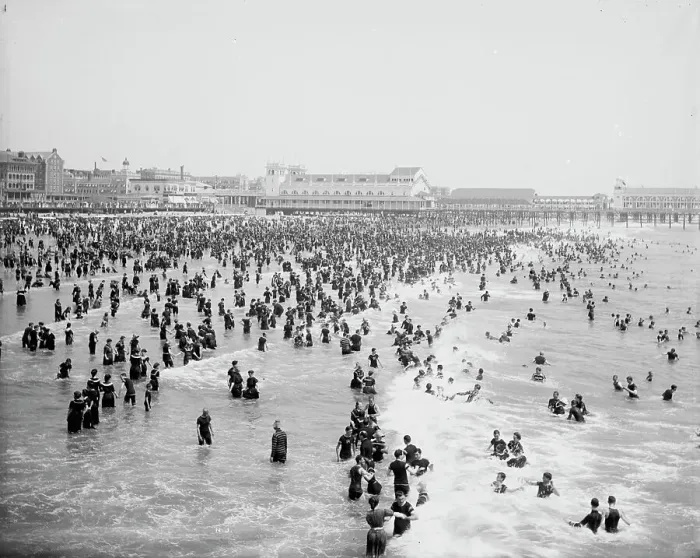 Framed Print : Beach, Atlantic City, N.J. The, c1904. Creator: Unknown Framed Print : Beach, Atlantic City, N.J. The, c1904. Creator: Unknown