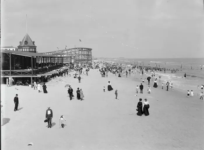 Framed Print : The Beach at Rockaway, N.Y. between 1900 and 1906. Creator: Unknown Framed Print : The Beach at Rockaway, N.Y. between 1900 and 1906. Creator: Unknown