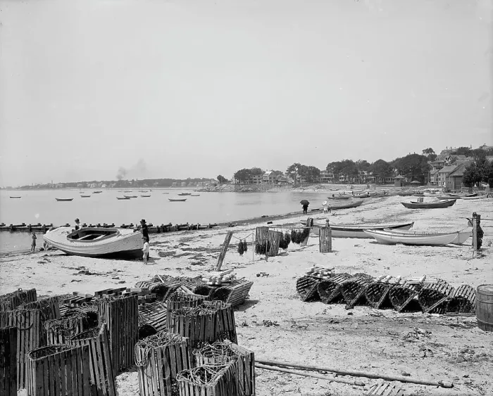Framed Print : Beach, Swampscott, Mass. c1907. Creator: Unknown Framed Print : Beach, Swampscott, Mass. c1907. Creator: Unknown