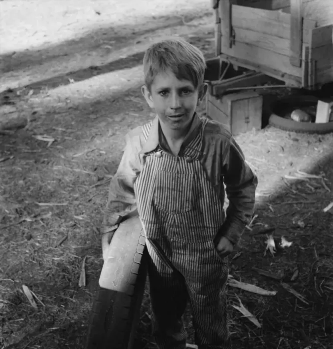 Framed Print : Bean pickers child, near West Stayton, Marion County, Oregon, 1939. Creator: Dorothea Lange Framed Print : Bean pickers child, near West Stayton, Marion County, Oregon, 1939. Creator: Dorothea Lange