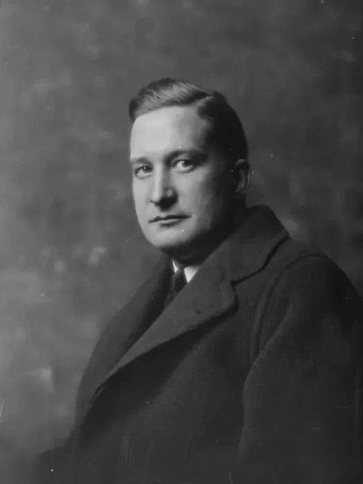 Framed Print : Beck, Charles, Mr. portrait photograph, 1915 Dec. or 1916 Jan. Creator: Arnold Genthe Framed Print : Beck, Charles, Mr. portrait photograph, 1915 Dec. or 1916 Jan. Creator: Arnold Genthe