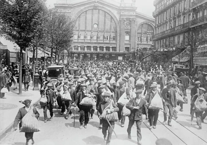 Framed Print : Belgian Reservists leaving Gare de l'Est [i.e. Gare du Nord], 1914. Creator: Bain News Service
