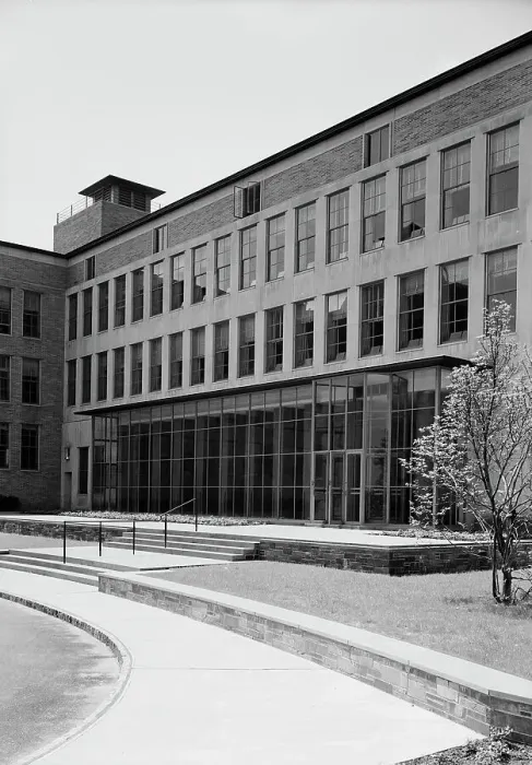 Framed Print : Bell Telephone Laboratories, Murray Hill, New Jersey, 1942. Creator: Gottscho-Schleisner, Inc Framed Print : Bell Telephone Laboratories, Murray Hill, New Jersey, 1942. Creator: Gottscho-Schleisner, Inc