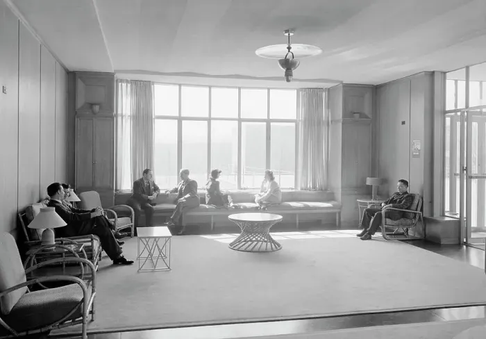 Framed Print : Bell Telephone Laboratory, Murray Hill, New Jersey, 1942. Creator: Gottscho-Schleisner, Inc Framed Print : Bell Telephone Laboratory, Murray Hill, New Jersey, 1942. Creator: Gottscho-Schleisner, Inc