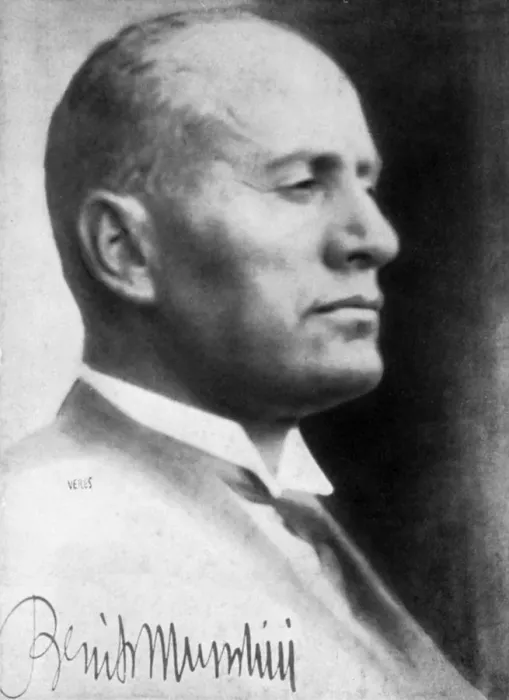 Framed Print : Benito Mussolini, Italian fascist dictator, c1930s Framed Print : Benito Mussolini, Italian fascist dictator, c1930s