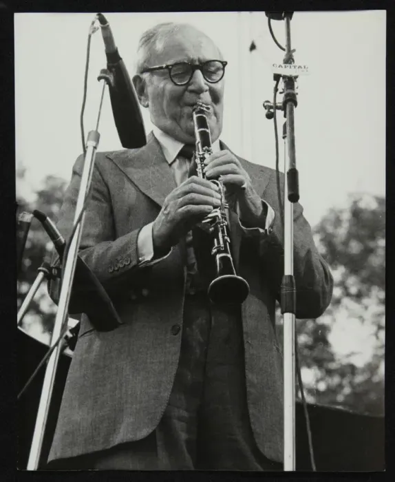 Framed Print : Benny Goodman playing his clarinet, Knebworth, Hertfordshire, 1982 Framed Print : Benny Goodman playing his clarinet, Knebworth, Hertfordshire, 1982