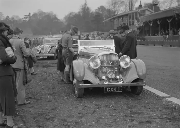 Framed Print : Bentley open 4-seater tourer owned by Sir Malcolm Campbell, Crystal Palace, London, 1939 Framed Print : Bentley open 4-seater tourer owned by Sir Malcolm Campbell, Crystal Palace, London, 1939