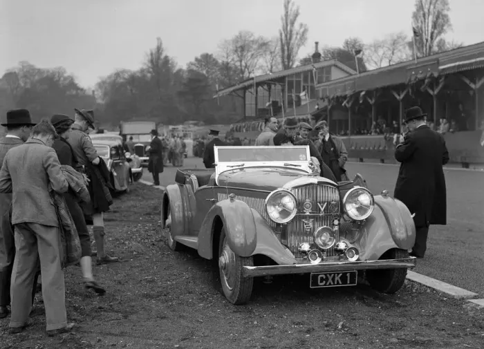 Framed Print : Bentley open 4-seater tourer owned by Sir Malcolm Campbell at Crystal Palace, 1939 Framed Print : Bentley open 4-seater tourer owned by Sir Malcolm Campbell at Crystal Palace, 1939