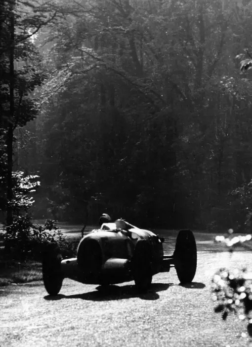 Framed Print : Bernd Rosemeyer driving an Auto Union, Donington Grand Prix, 1937 Framed Print : Bernd Rosemeyer driving an Auto Union, Donington Grand Prix, 1937