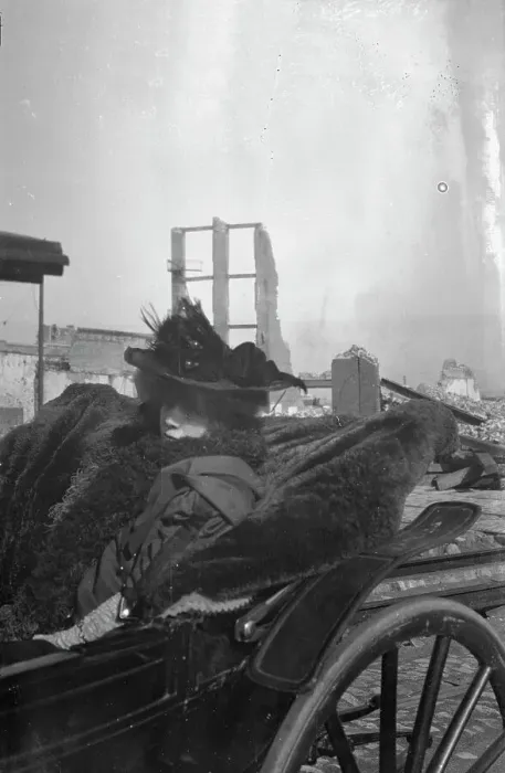 Framed Print : Bernhardt, Sarah, in carriage in San Francisco after the earthquake and fire of 1906, 1906 Apr. Creator: Arnold Genthe Framed Print : Bernhardt, Sarah, in carriage in San Francisco after the earthquake and fire of 1906, 1906 Apr. Creator: Arnold Genthe