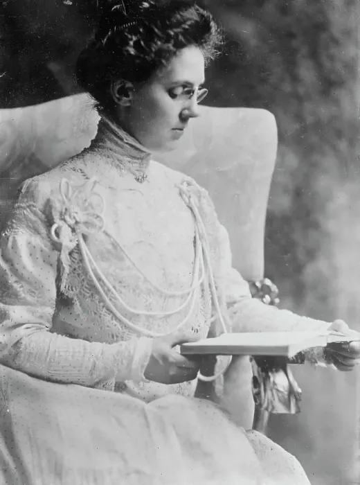 Framed Print : Beulah Kennard, between c1910 and c1915. Creator: Bain News Service