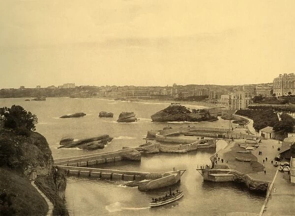 Biarritz - Le Port des Pecheurs, c1930. Creator: Unknown
