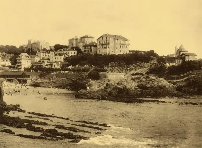 Framed Print : Biarritz - Le Port-Vieux, c1930. Creator: Unknown Framed Print : Biarritz - Le Port-Vieux, c1930. Creator: Unknown