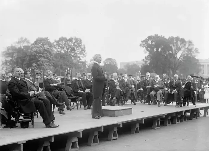 Framed Print : Bible Society Open Air Meeting, East Front of The Capitol - Vice President Marshall Speaking, 1917. Creator: Harris & Ewing. Bible Society Open Air Meeting, East Front of The Capitol - Vice President Marshall Speaking, 1917
