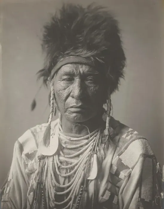 Framed Print : Big Magpie, 1908. Creator: Edward Sheriff Curtis Framed Print : Big Magpie, 1908. Creator: Edward Sheriff Curtis