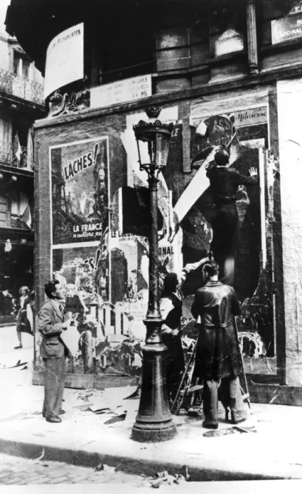 Framed Print : Billboard with men putting up propaganda posters, Paris, World War II, 1939-1945 Framed Print : Billboard with men putting up propaganda posters, Paris, World War II, 1939-1945