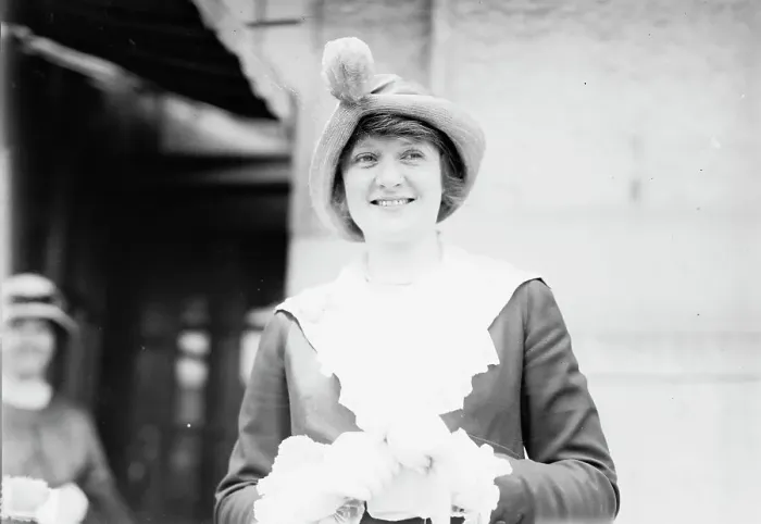 Framed Print : Billie Burke, between c1910 and c1915. Creator: Bain News Service