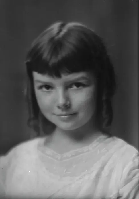 Framed Print : Birmingham child, portrait photograph, 1915 Apr. 17. Creator: Arnold Genthe Framed Print : Birmingham child, portrait photograph, 1915 Apr. 17. Creator: Arnold Genthe