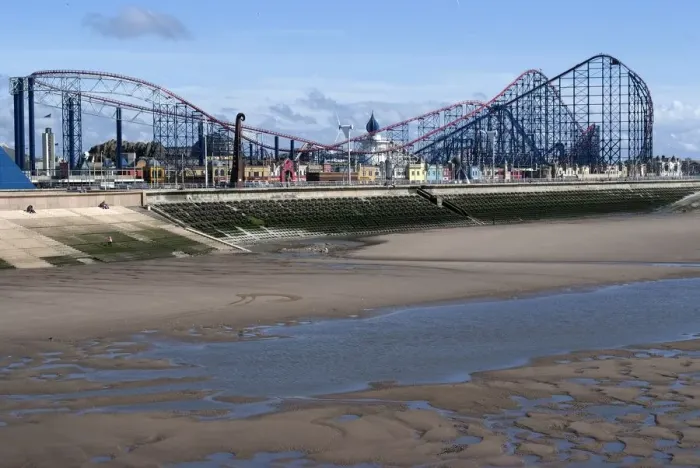 Framed Print : Blackpool, 2009. Creator: Ethel Davies Framed Print : Blackpool, 2009. Creator: Ethel Davies