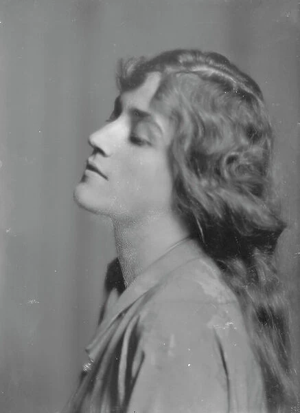 Blanc, Adele, Miss, portrait photograph, 1916 Mar. 22. Creator: Arnold Genthe