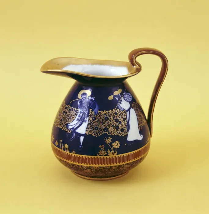 Framed Print : Blue and gold Royal Doulton jug with golfers in 17th century costume, c1910 Framed Print : Blue and gold Royal Doulton jug with golfers in 17th century costume, c1910