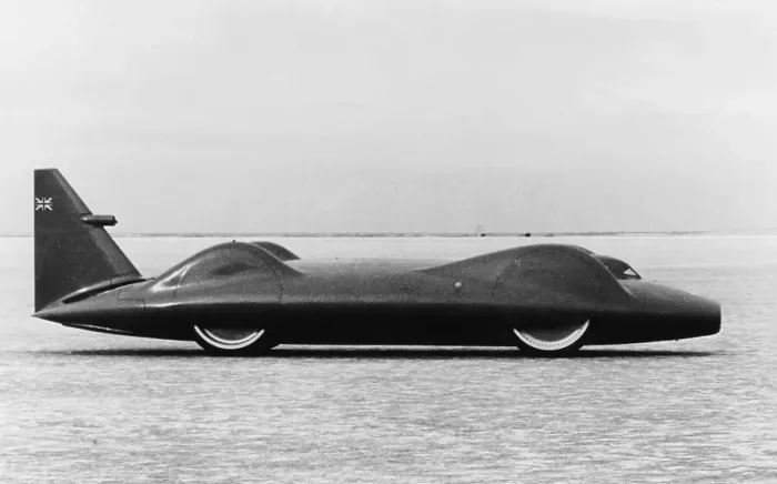 Framed Print : The Bluebird CN7 at Lake Eyre, Australia, 1963 Framed Print : The Bluebird CN7 at Lake Eyre, Australia, 1963