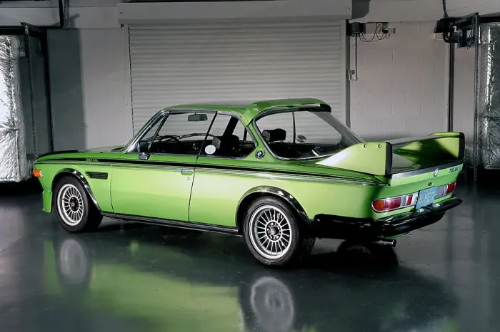 Framed Print : BMW 3.0 CSL BAT 1975. Artist: Simon Clay Framed Print : BMW 3.0 CSL BAT 1975. Artist: Simon Clay