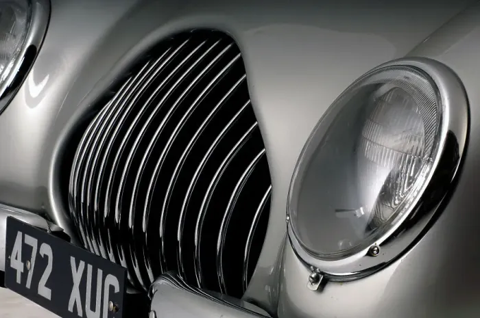 Framed Print : BMW Veritas 1949. Artist: Simon Clay Framed Print : BMW Veritas 1949. Artist: Simon Clay